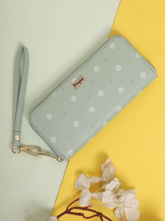 Berrylush Women Green & White Floral Printed PU Zip Around Long Wallet