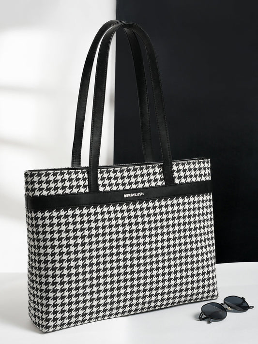 Berrylush Women Black & White Geometric Printed Polyester Zipper-Up Regular Laptop Bag